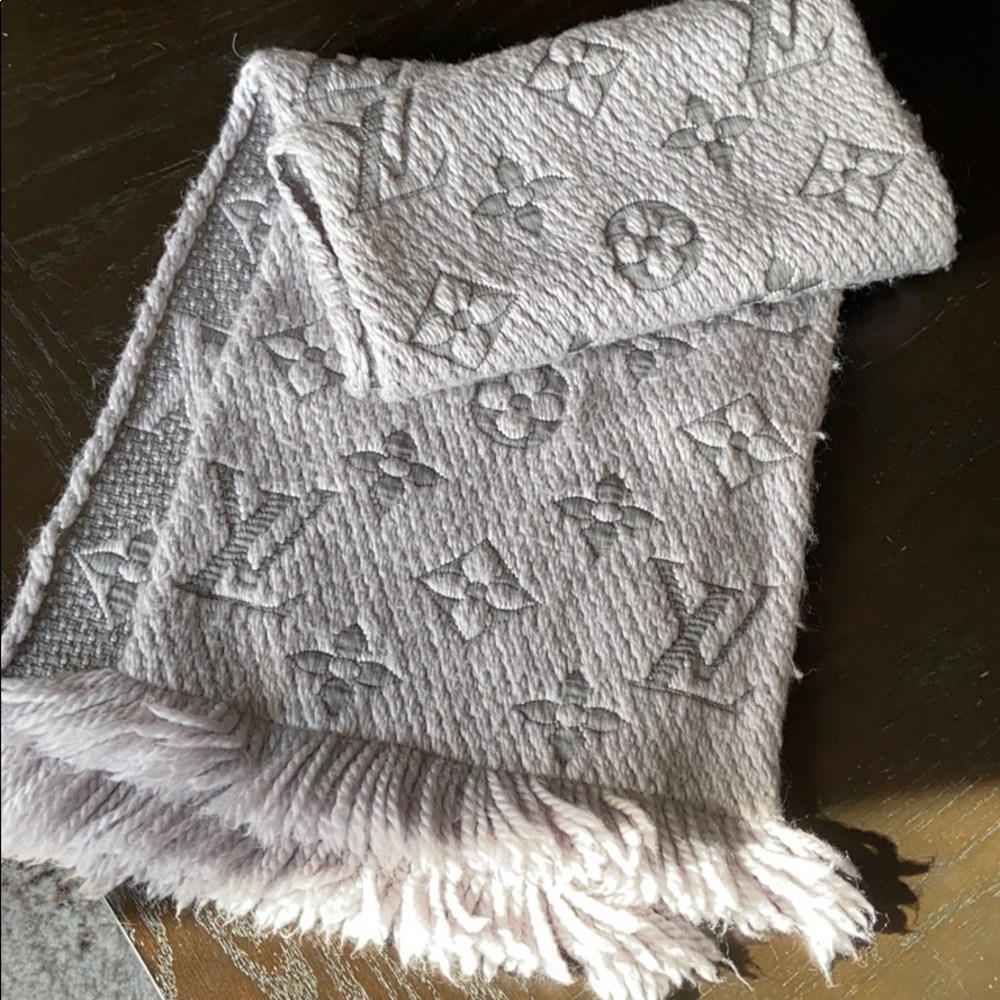 Louis Vuitton Scarf
